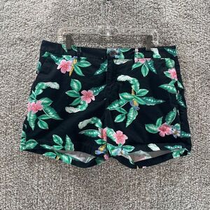 Old Navy‎ Shorts Womens 14 Black Floral Everyday Short Cotton Casual Plus Preppy
